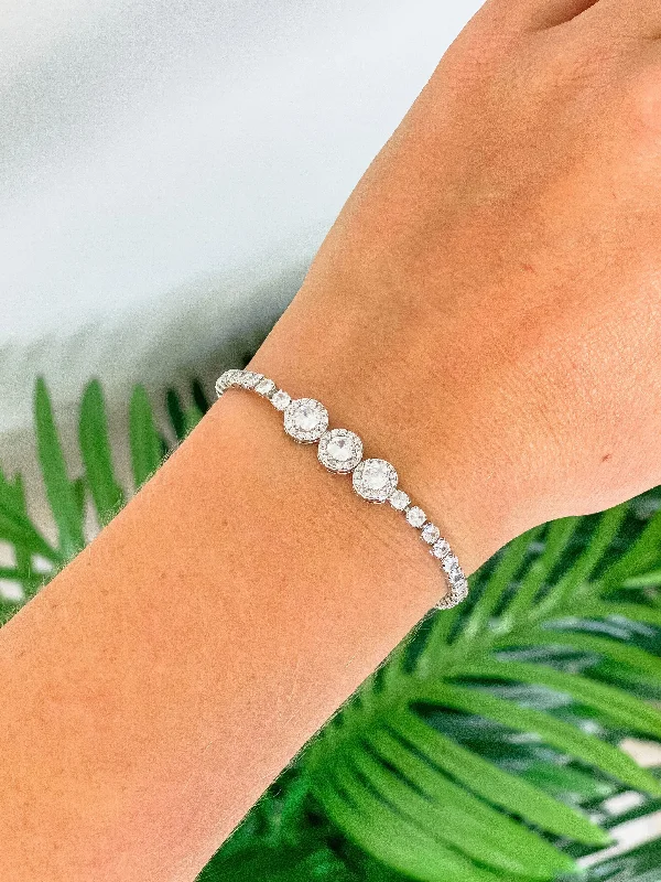 Cubic Zirconia Solitaire Bezel Tennis Bracelet