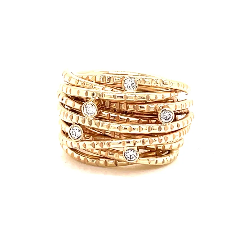 Gold Entwined Ring - R257KYD