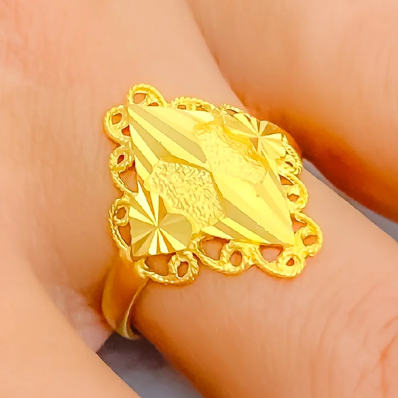 Charming Heart 22k Gold Ring